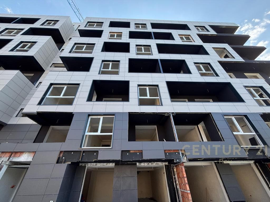 SHITET APARTAMENT 1+1 MONTEVIDEO RESIDENCE TE MALI ROBIT! 2