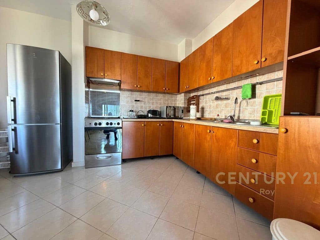SHITET APARTAMENT 3+1+2 ME PAMJE DETI 4