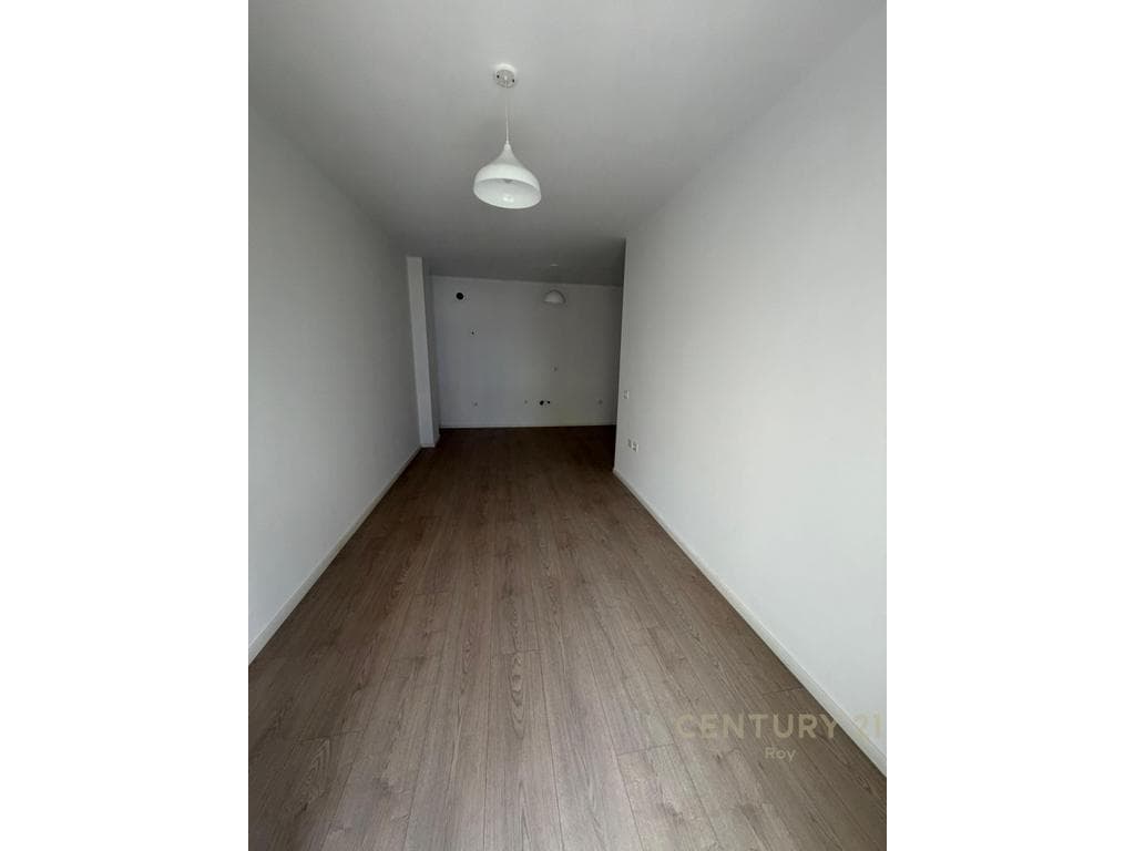 EXCLUSIVE ! SHITET APARTAMENT 1+1 TEK SHKEMBI I KAVAJES ! 3
