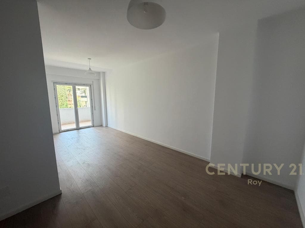 EXCLUSIVE ! SHITET APARTAMENT 1+1 TEK SHKEMBI I KAVAJES ! 4