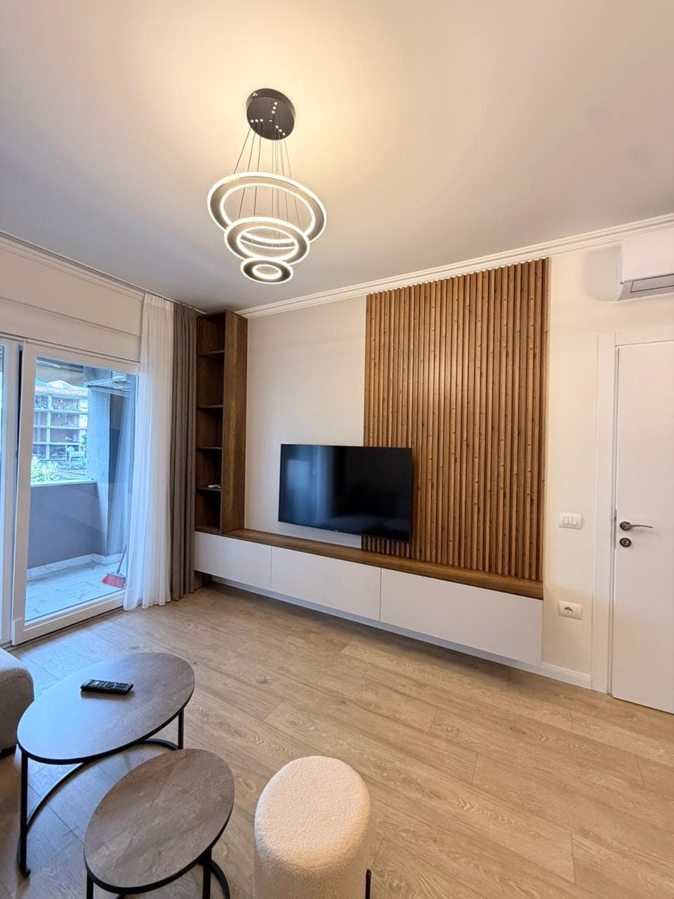 Apartament 1+1 me qira Komuna Parisit, Tiranë 4