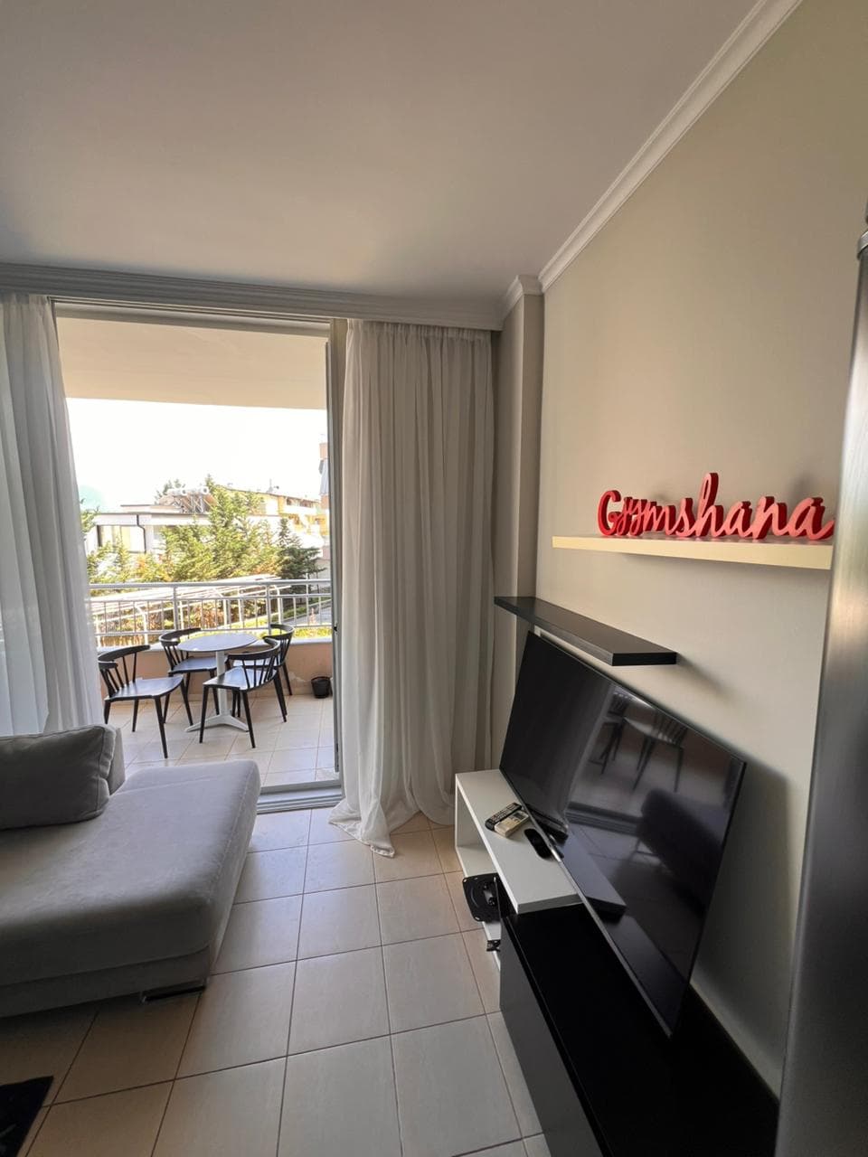 Apartament 1+1 me qira Liqeni Thate, Tiranë 4