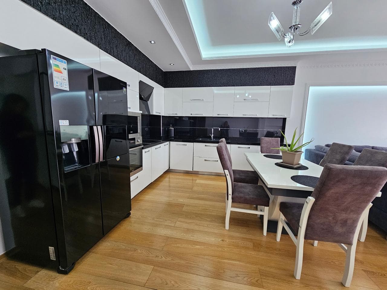 Apartament 2+1 me qira Kopsht Zologjik, Tiranë 4
