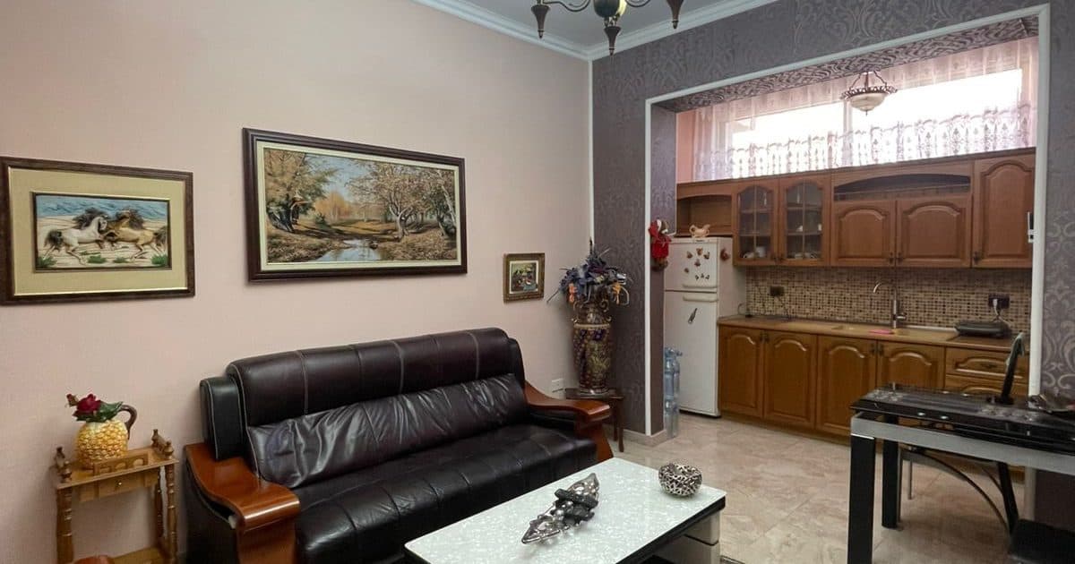 Apartament 2+1 me qira Stadiumi Dinamo, Tiranë