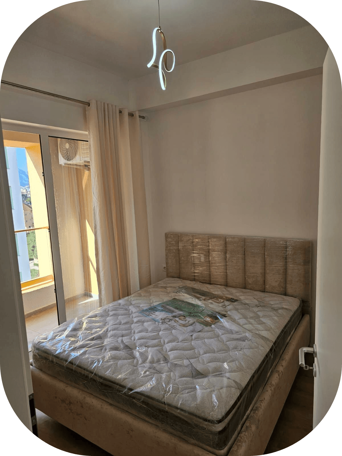 Apartament 1+1 me qira Ali Demi, Tiranë 4