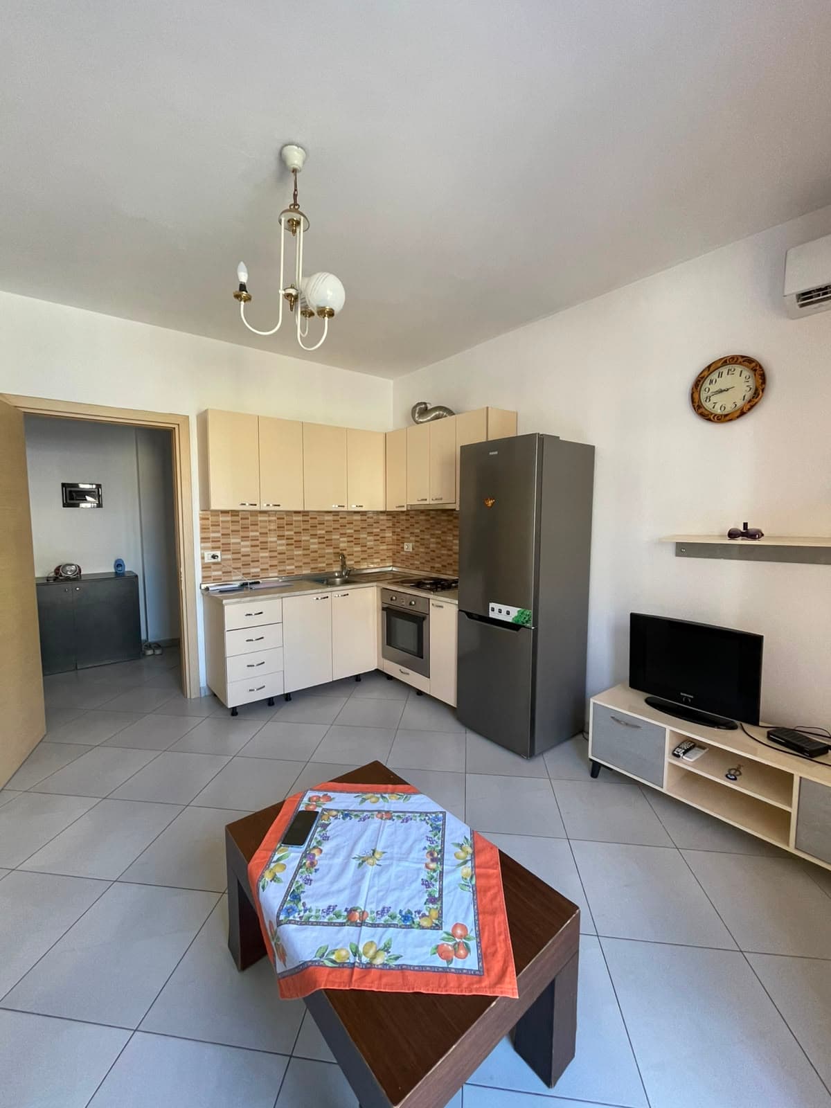 Apartament 1+1 në shitje Astir, Tiranë 3