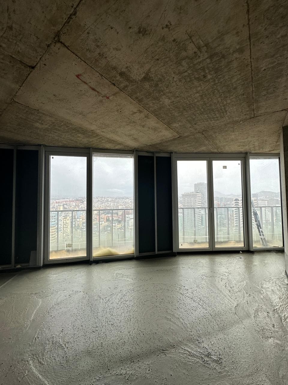 Apartament 3+1 në shitje Sheshi Skenderbej, Tiranë 4