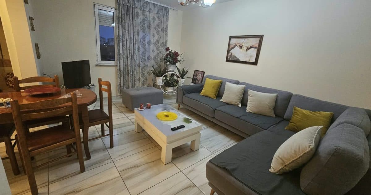 Apartament 2+1 me qira Laprake, Tiranë