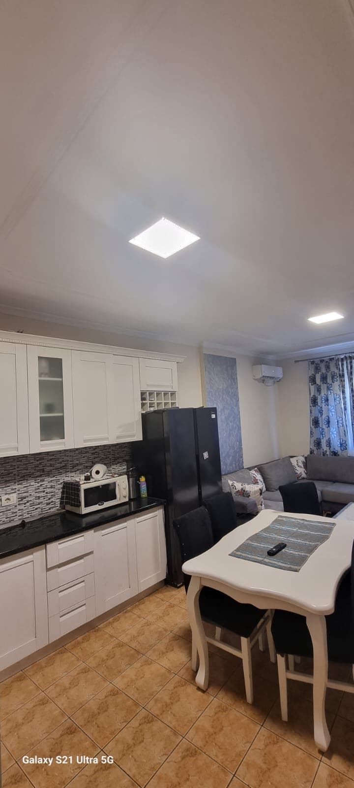Apartament 2+1 me qira Astir, Tiranë 3