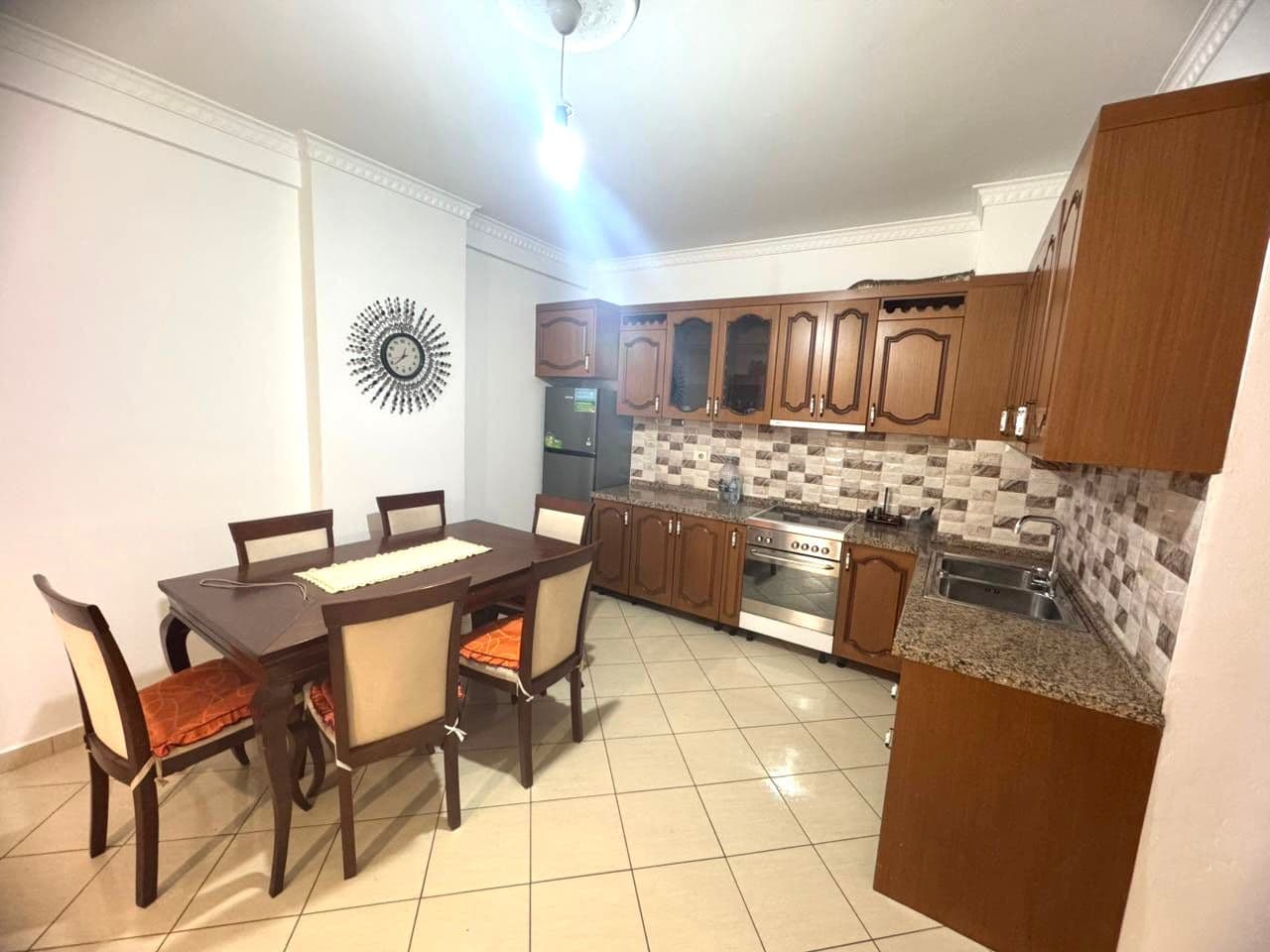 Apartament 2+1 me qira Astir, Tiranë 3