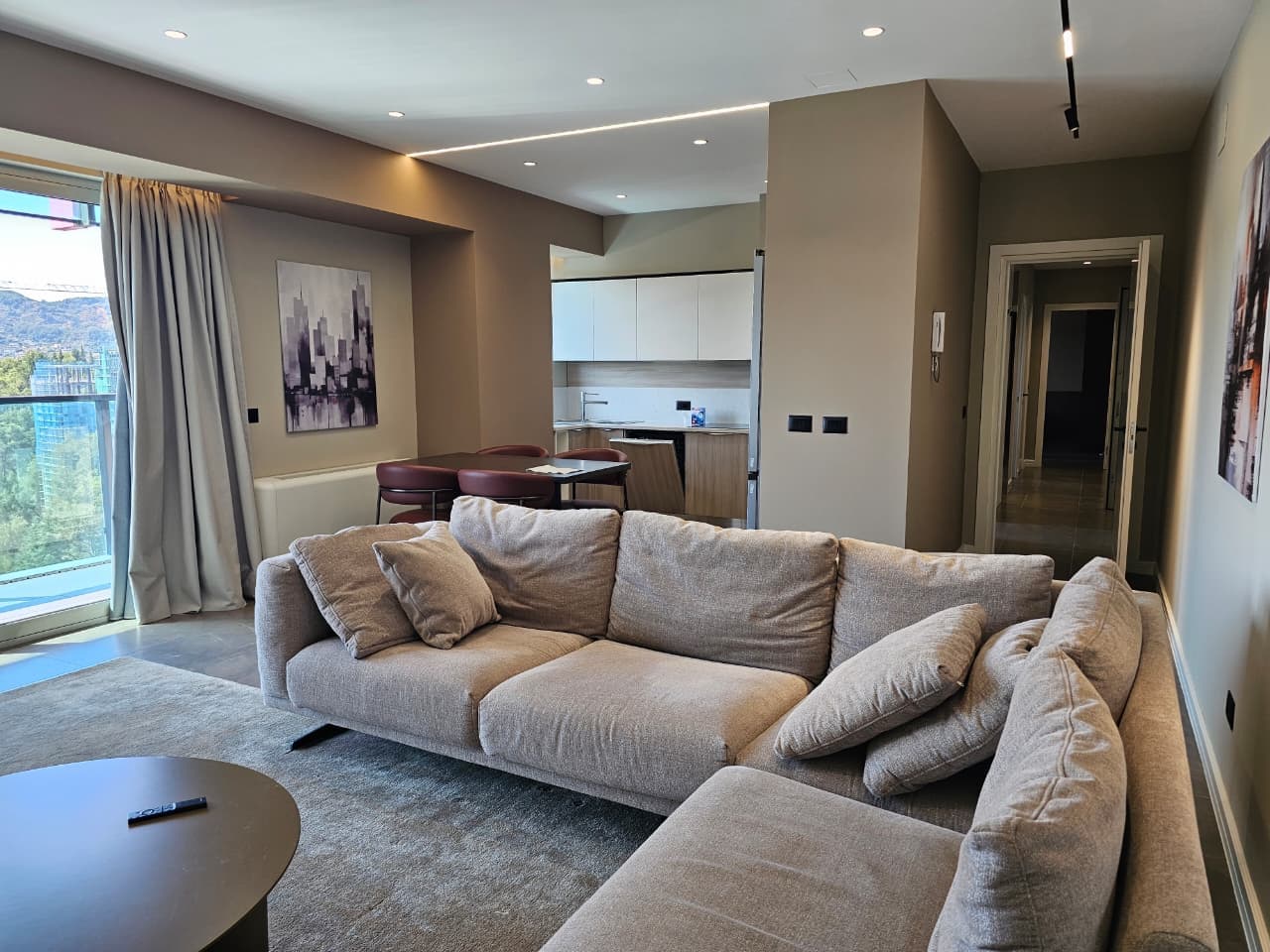 Apartament 2+1 me qira Stadiumi Air Albania, Tiranë 2