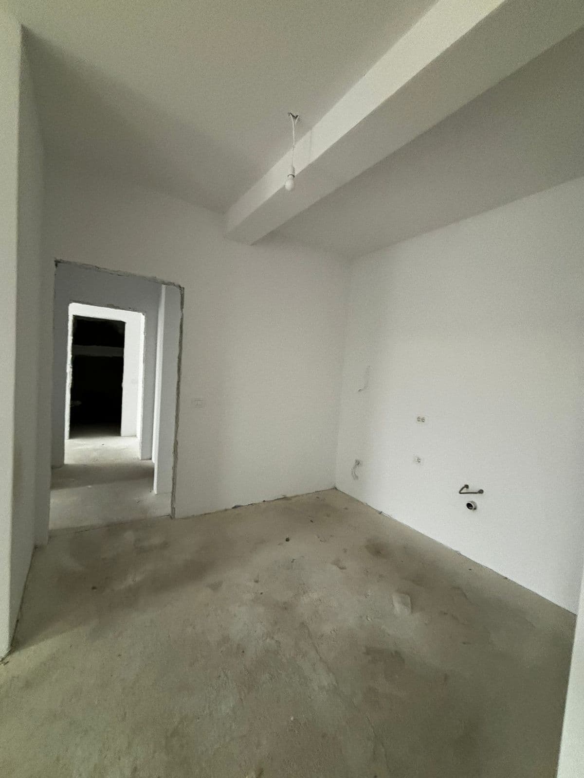 Apartament 2+1 në shitje Univers City, Tiranë 3