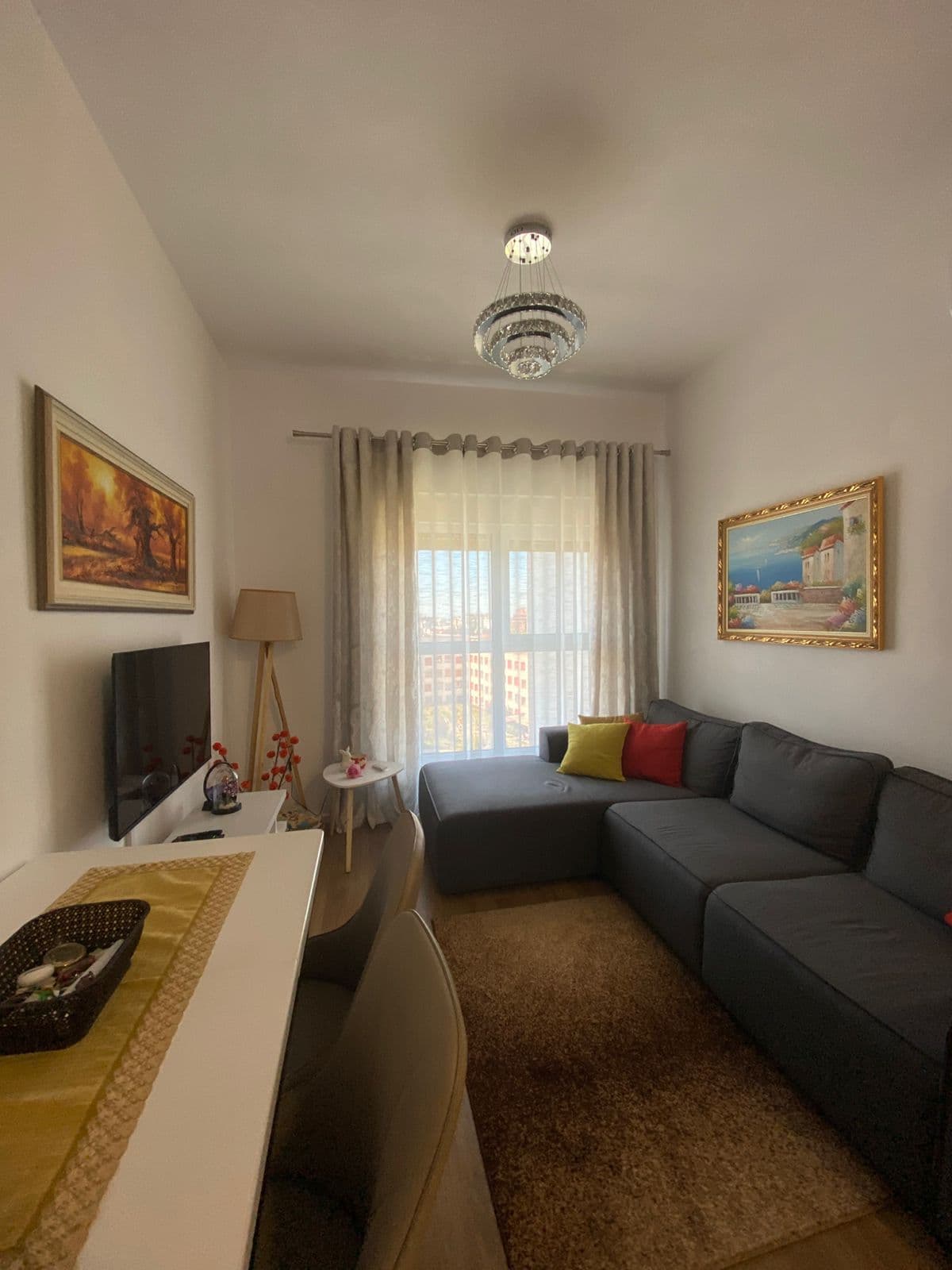 Apartament 1+1 në shitje Ali Demi, Tiranë 2