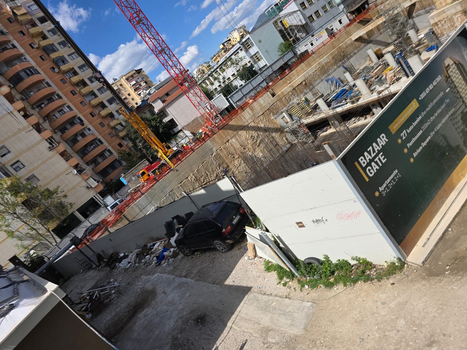 Apartament 1+1 në shitje Sheshi Skenderbej, Tiranë 2