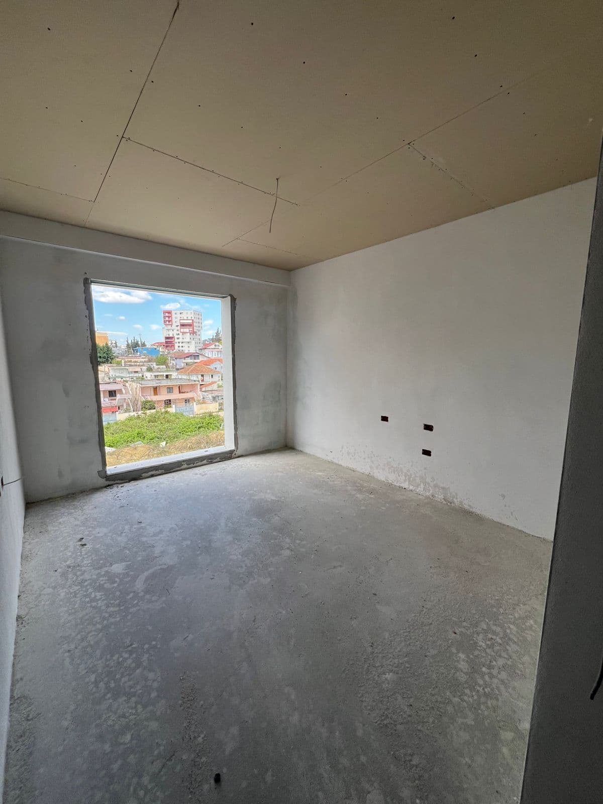Apartament 2+1 me qira Kinostudio, Tiranë 4