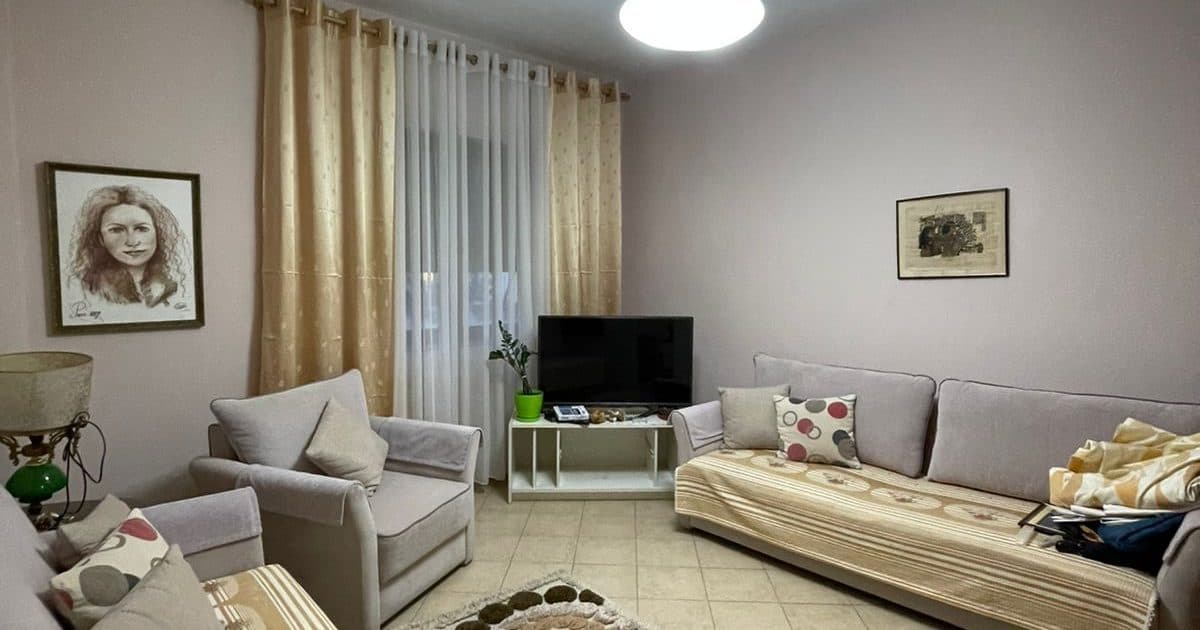 Apartament 2+1 me qira Rruga e Kavajes, Tiranë