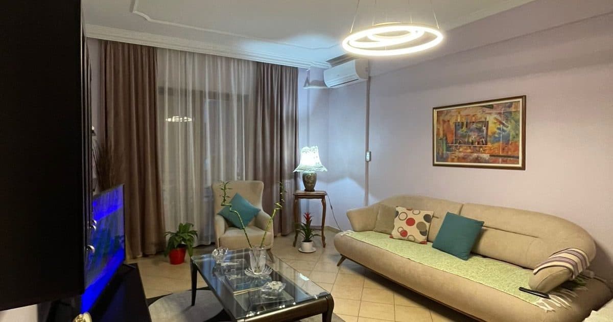 Apartament 2+1 me qira Rruga e Kavajes, Tiranë