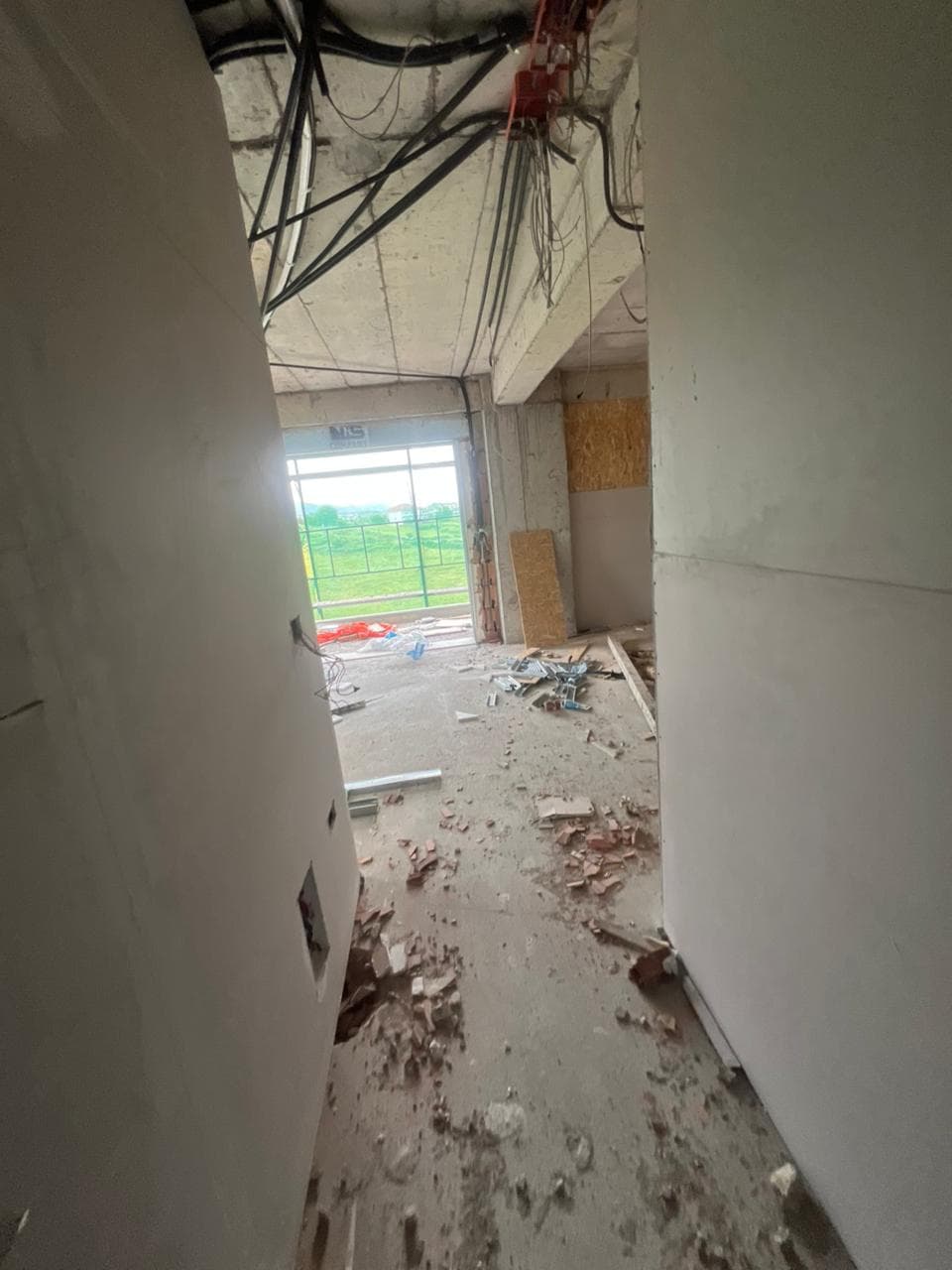 Apartament 2+1 në shitje Fresku, Tiranë 4