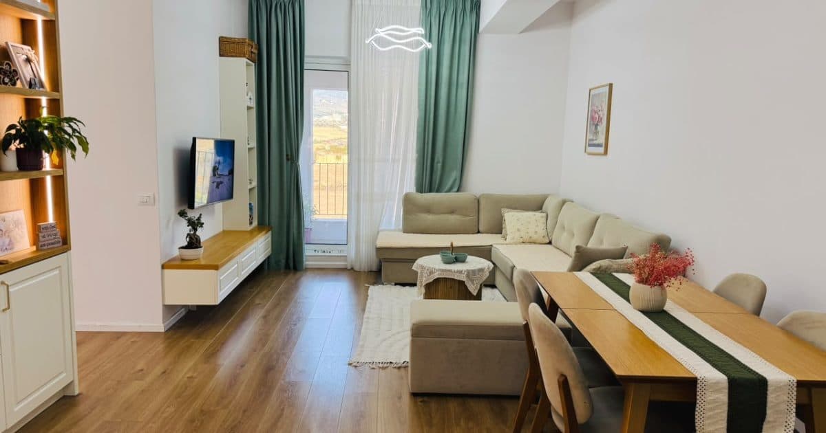 Apartament 3+1 me qira Ali Demi, Tiranë