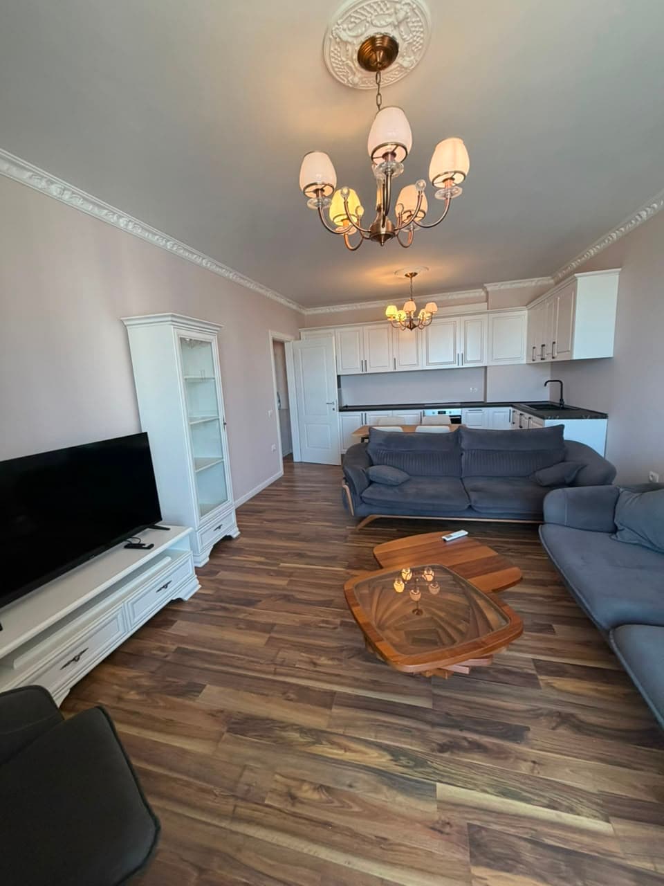 Apartament 2+1+2 në shitje Liqeni Thate, Tiranë 2