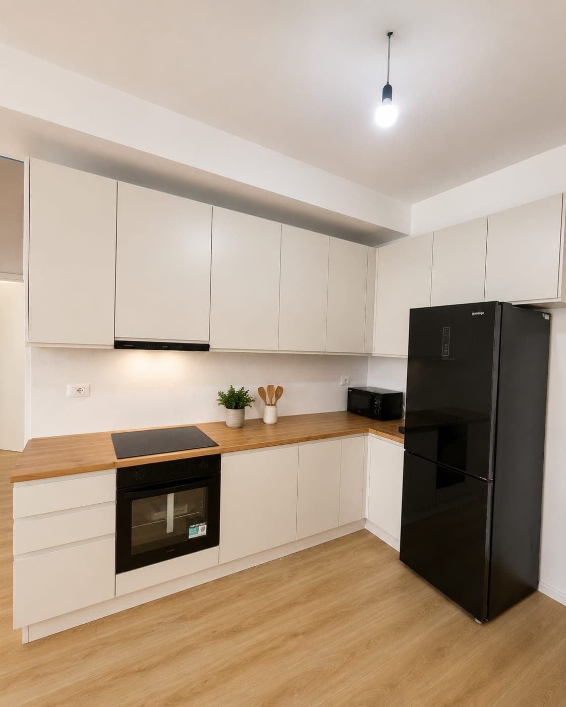 Apartament 2+1 me qira Ali Demi, Tiranë 3