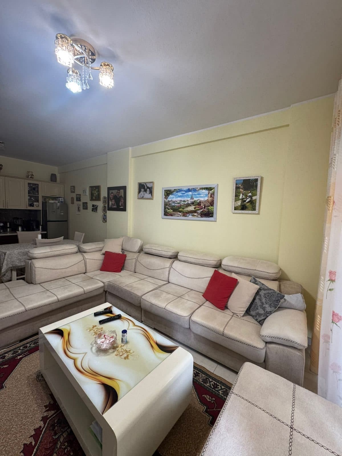 Apartament 2+1 me qira Astir, Tiranë 3