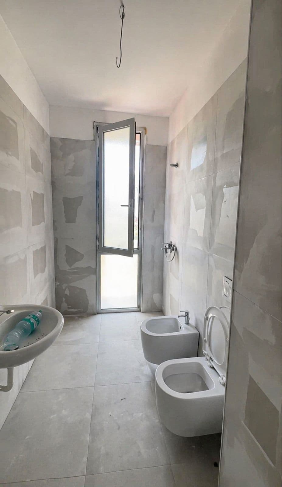 Apartament 2+1 me qira Spitali Nene Tereza, Tiranë 4
