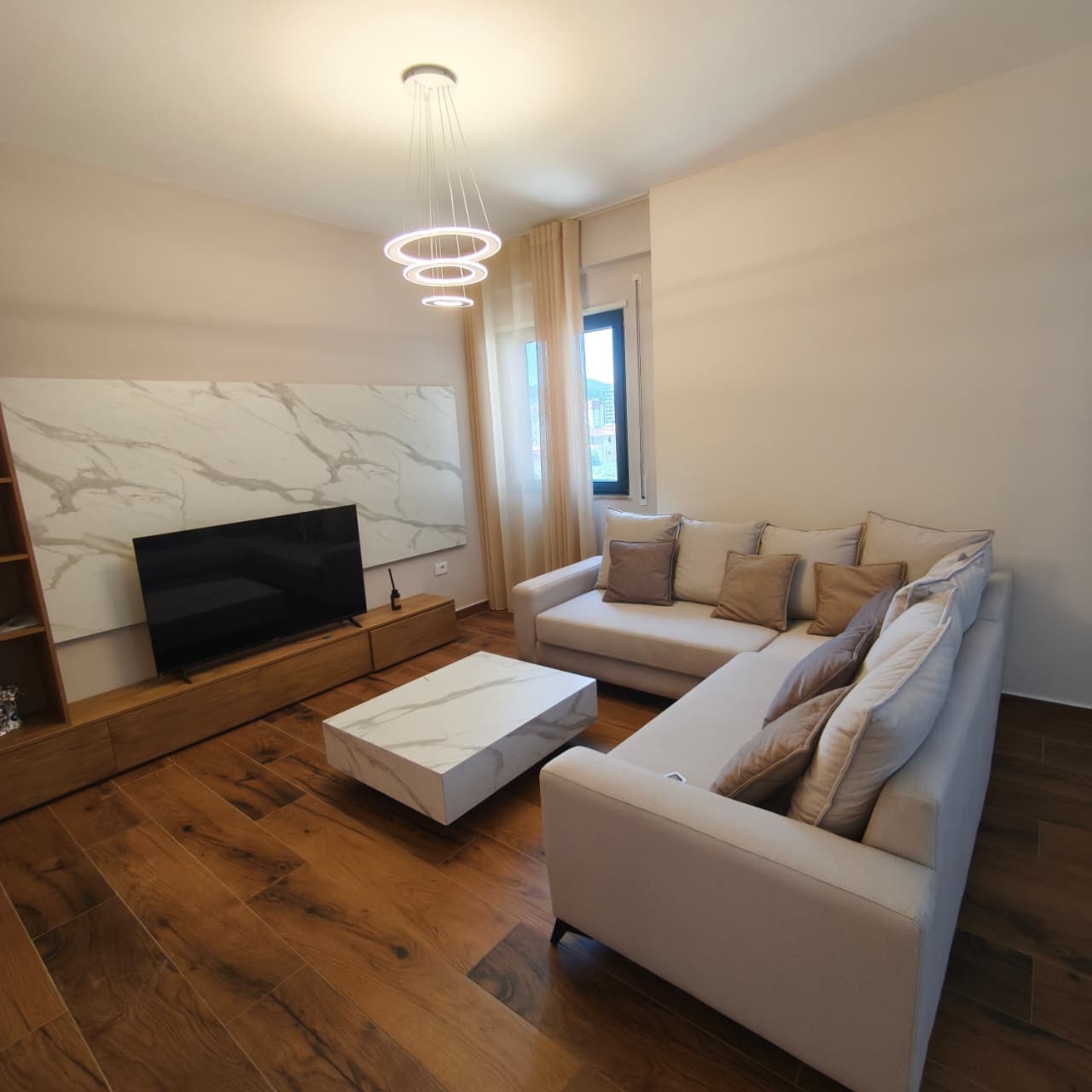 Apartament 2+1+2 në shitje Astir, Tiranë 2