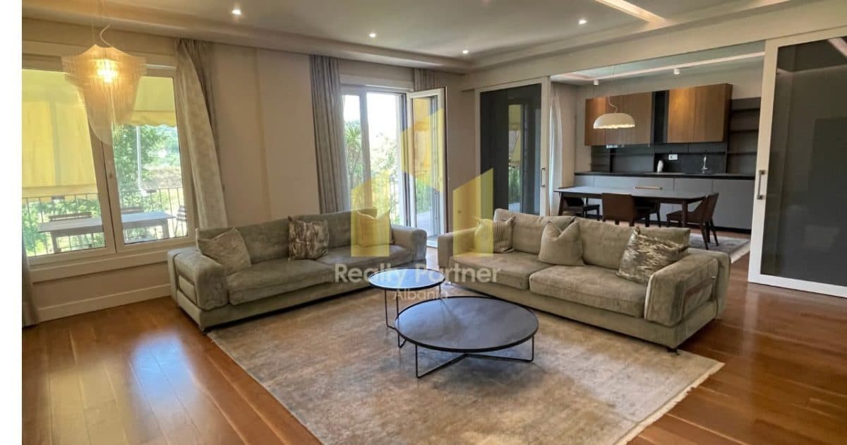 Apartament 3+1+2+Post Parkimi në shitje TEG, Tiranë