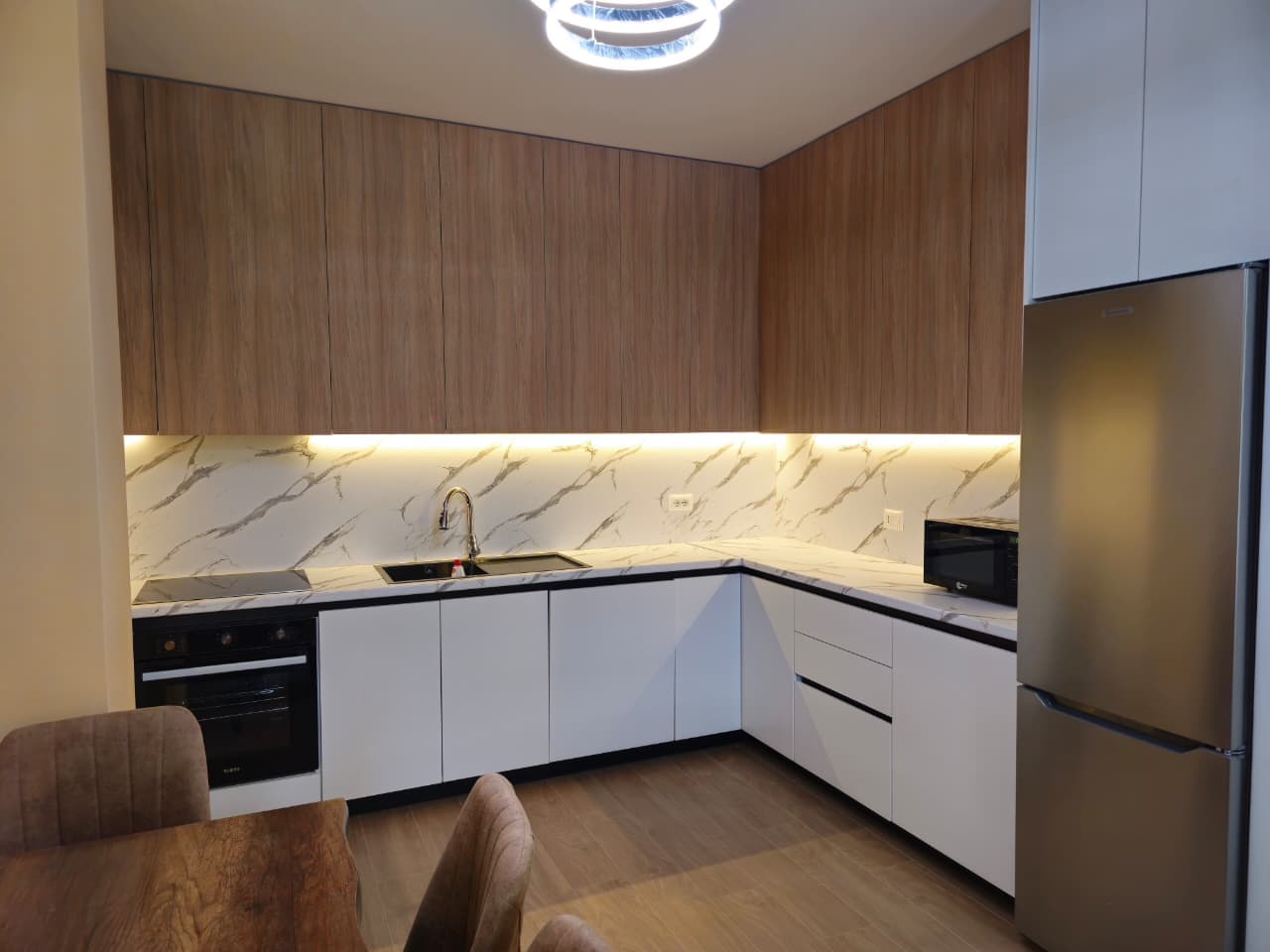 Apartament 2+1 me qira Liqeni Thate, Tiranë 4