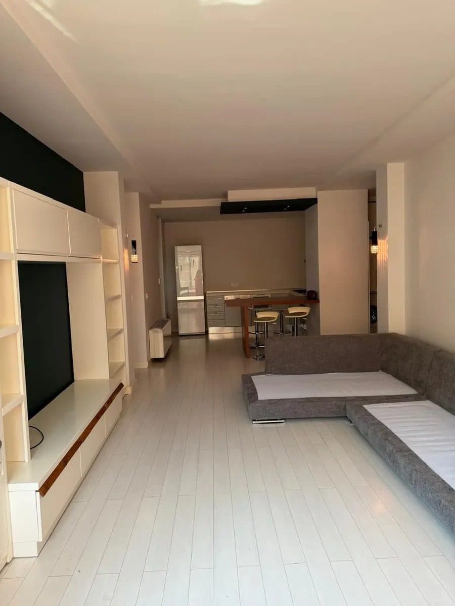 Apartament 2+1 me qira Stadiumi Air Albania, Tiranë 2