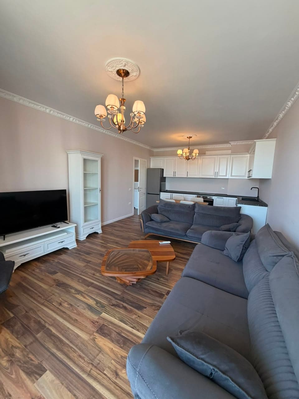 Apartament 2+1+2 në shitje Liqeni Thate, Tiranë 3