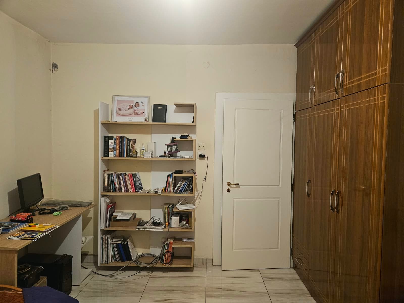 Apartament 2+1 me qira Laprake, Tiranë 4