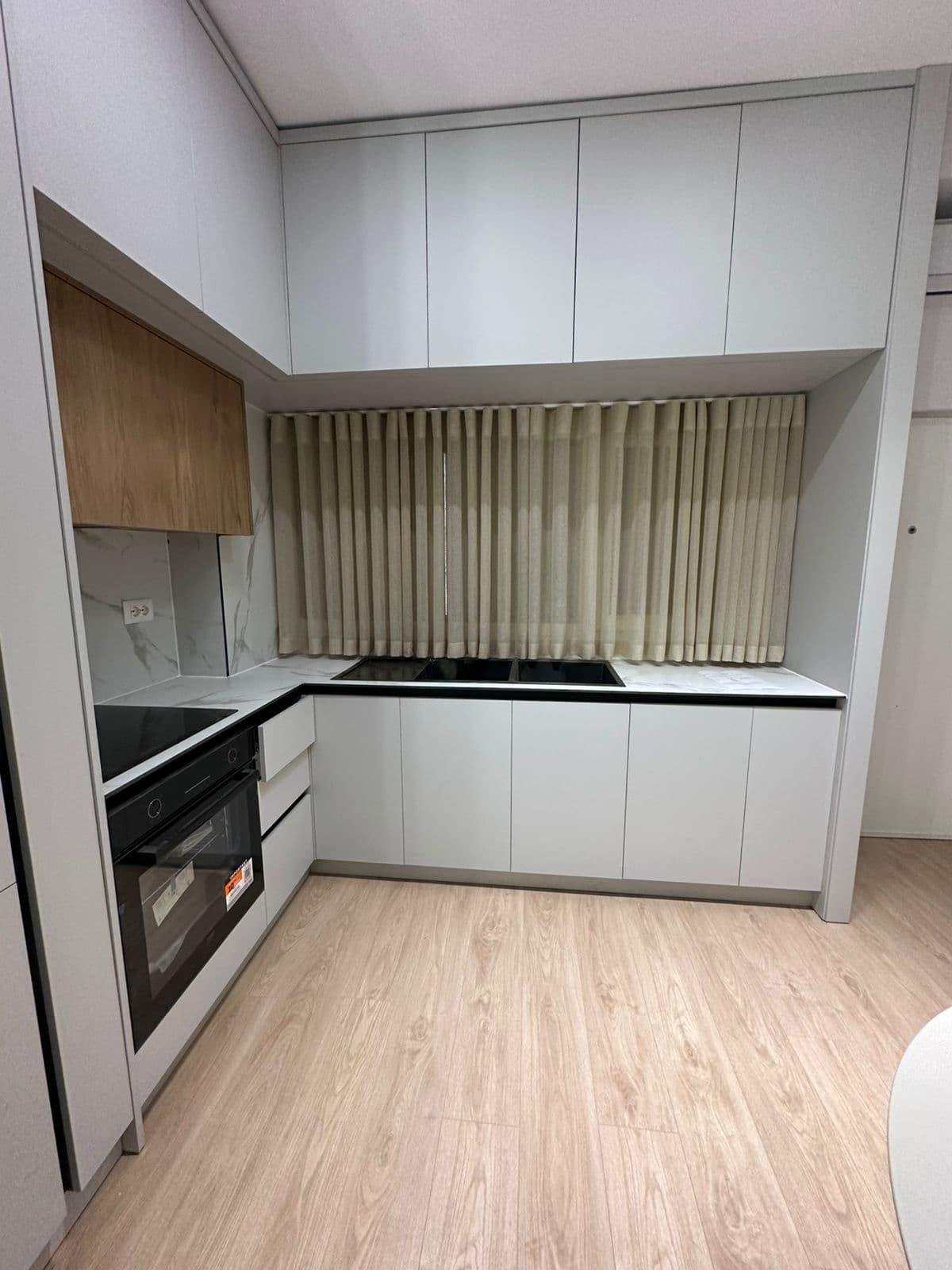 Apartament 1+1 me qira Bulevardi Zogu Pare, Tiranë 4