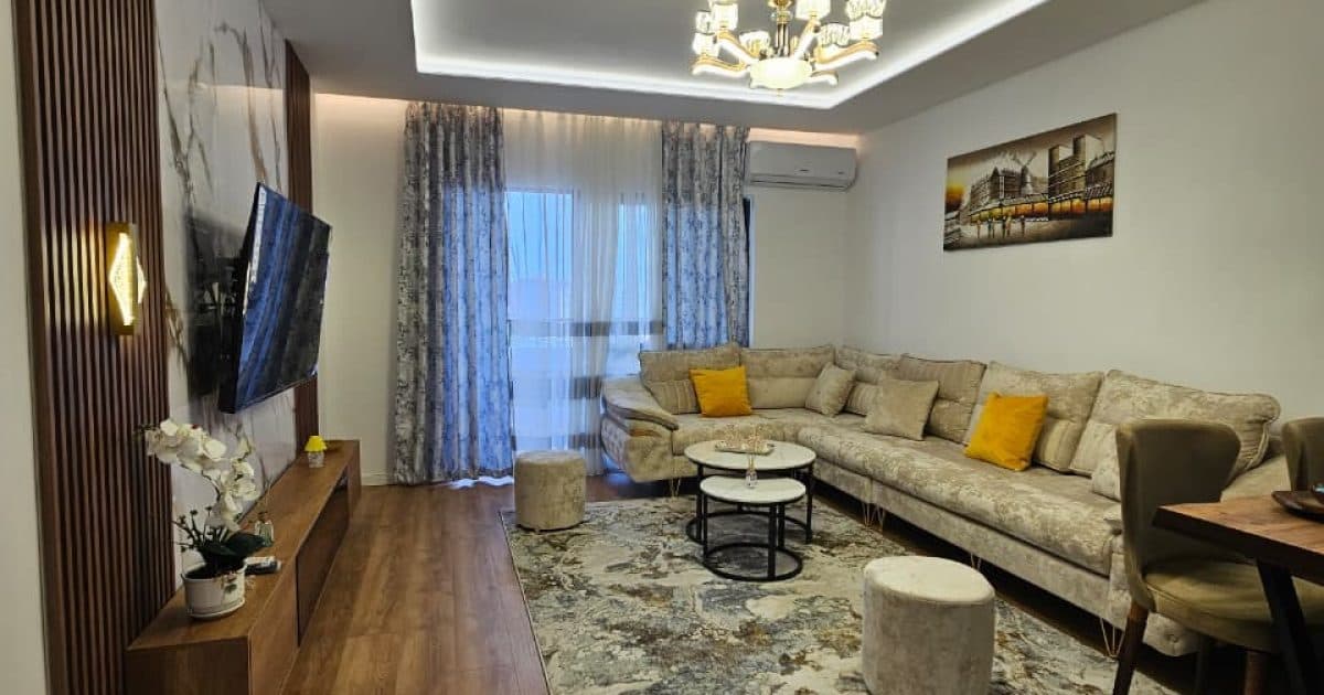Apartament 2+1 në shitje Pallati me Shigjeta, Tiranë