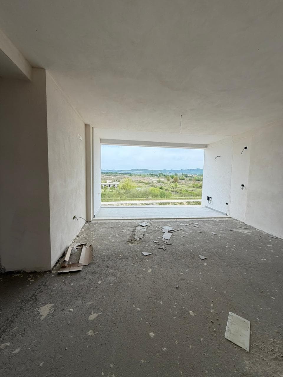 Apartament 1+1 në shitje Zona e Plazhit, Durrës 2