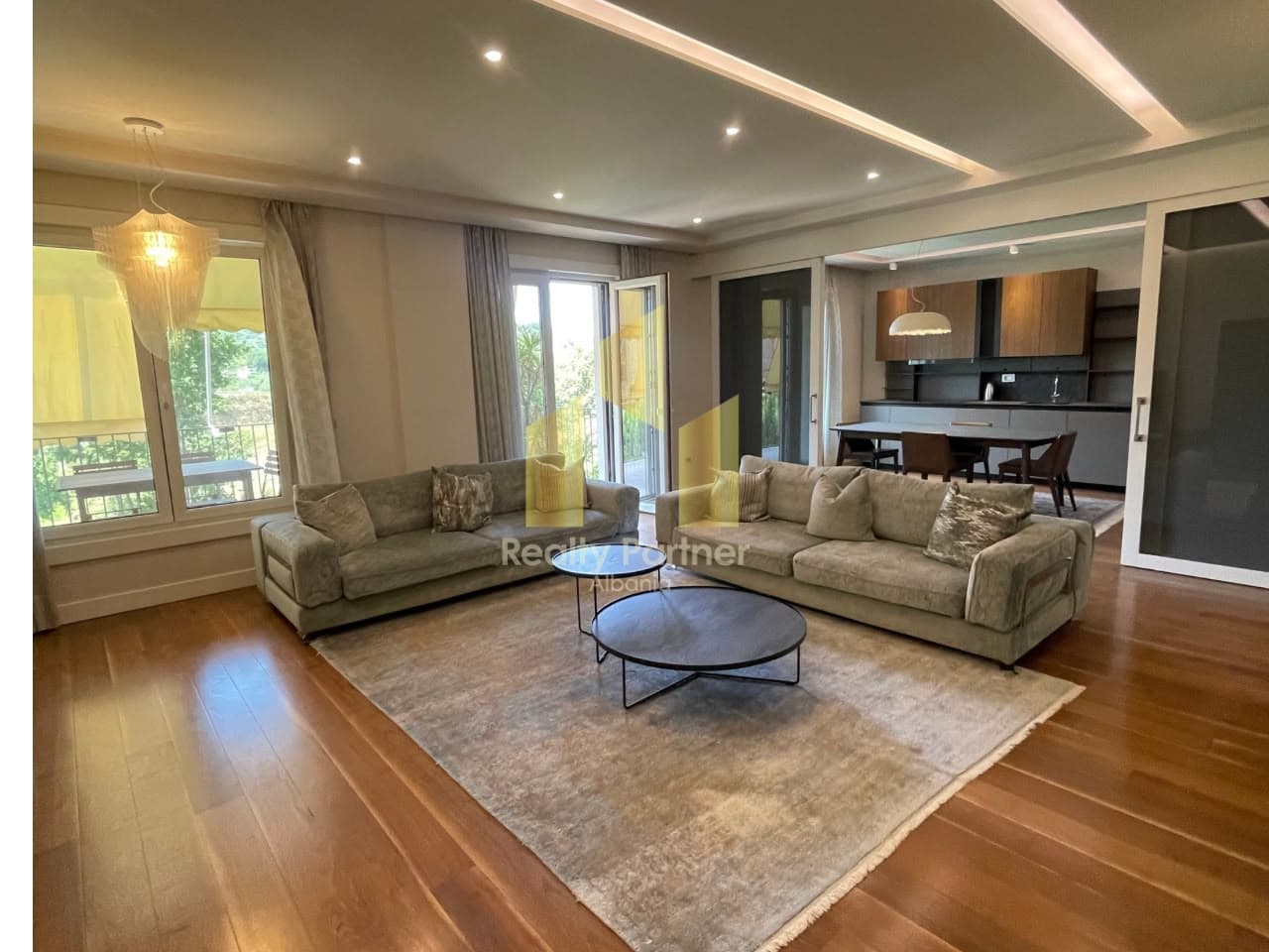 Apartament 3+1+2+Post Parkimi në shitje TEG, Tiranë 2