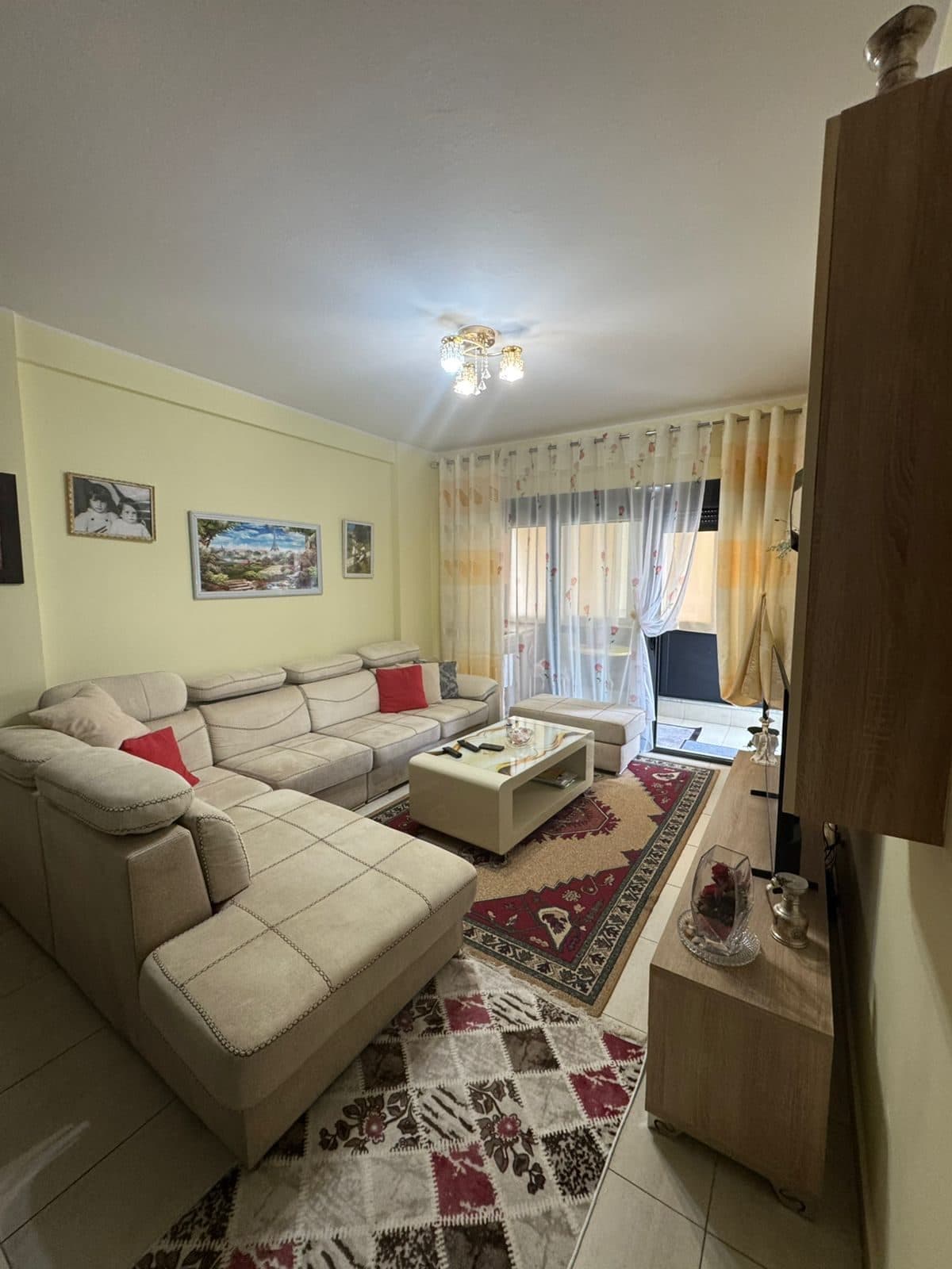 Apartament 2+1 me qira Astir, Tiranë 2