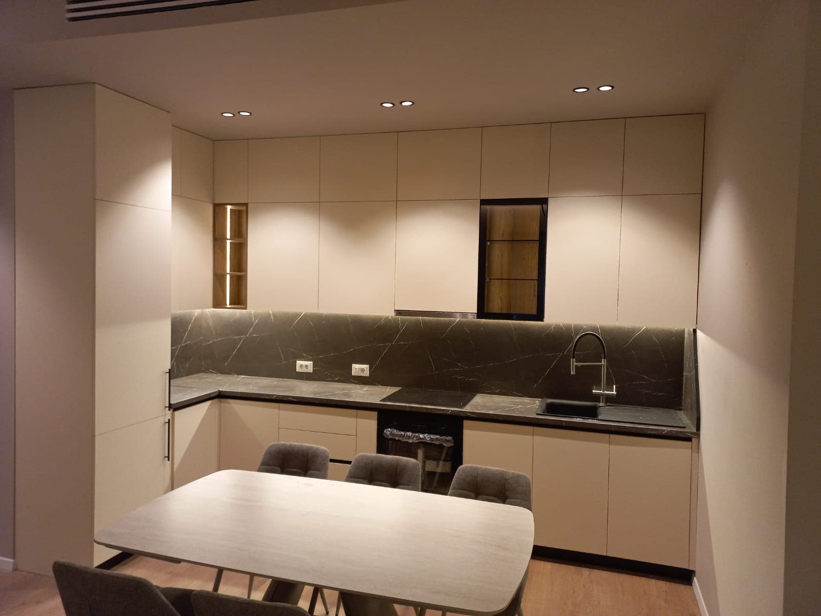 Apartament 2+1 me qira Delijorgji, Tiranë 2