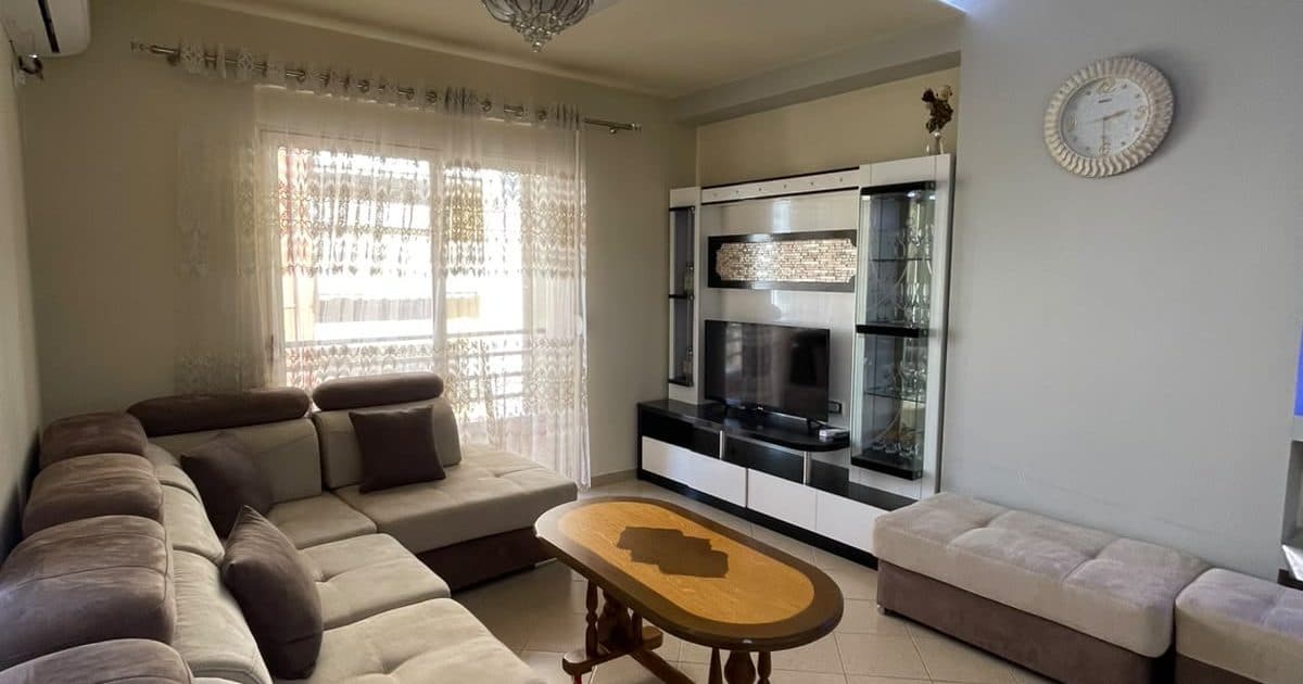 Apartament 2+1 me qira Astir, Tiranë