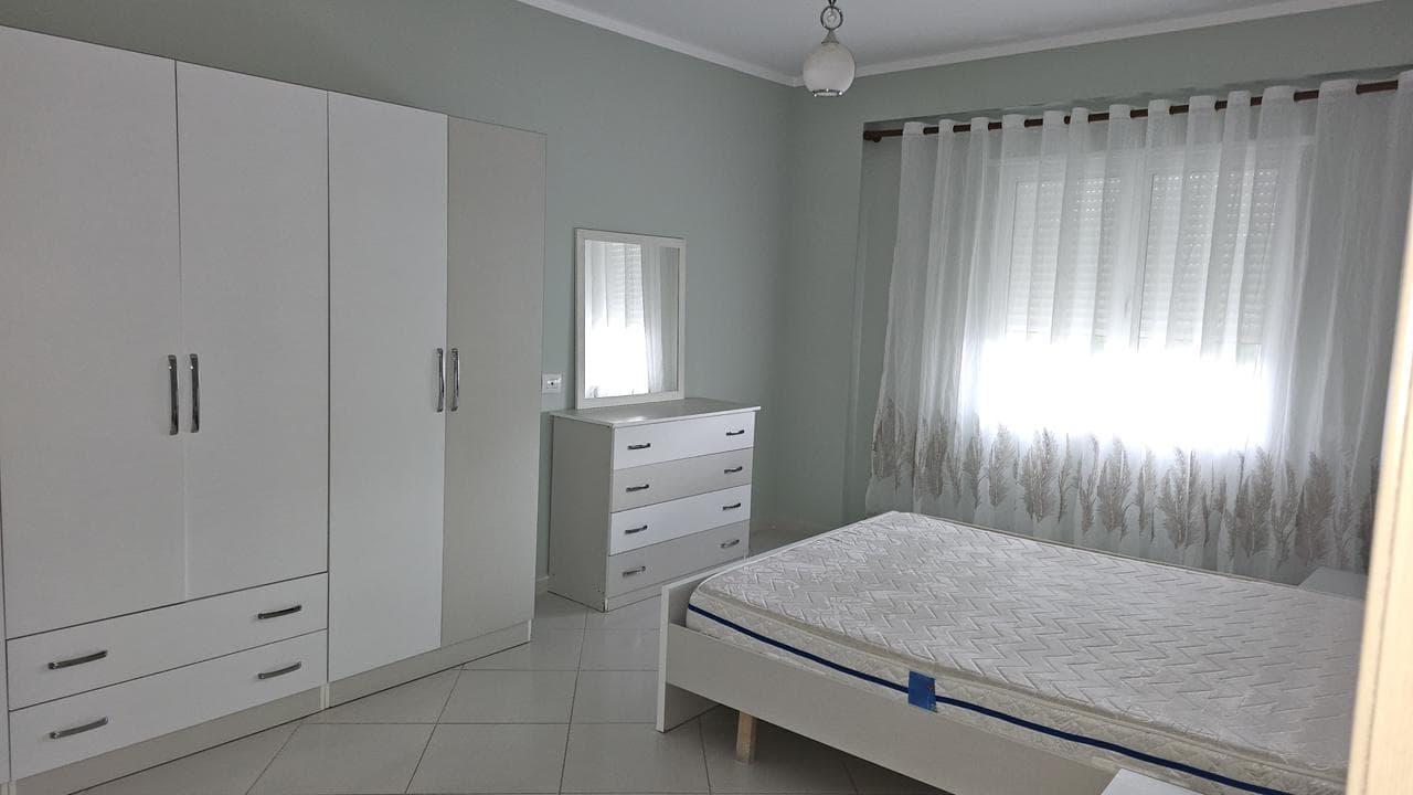 Apartament 2+1 me qira Kopsht Zologjik, Tiranë 3