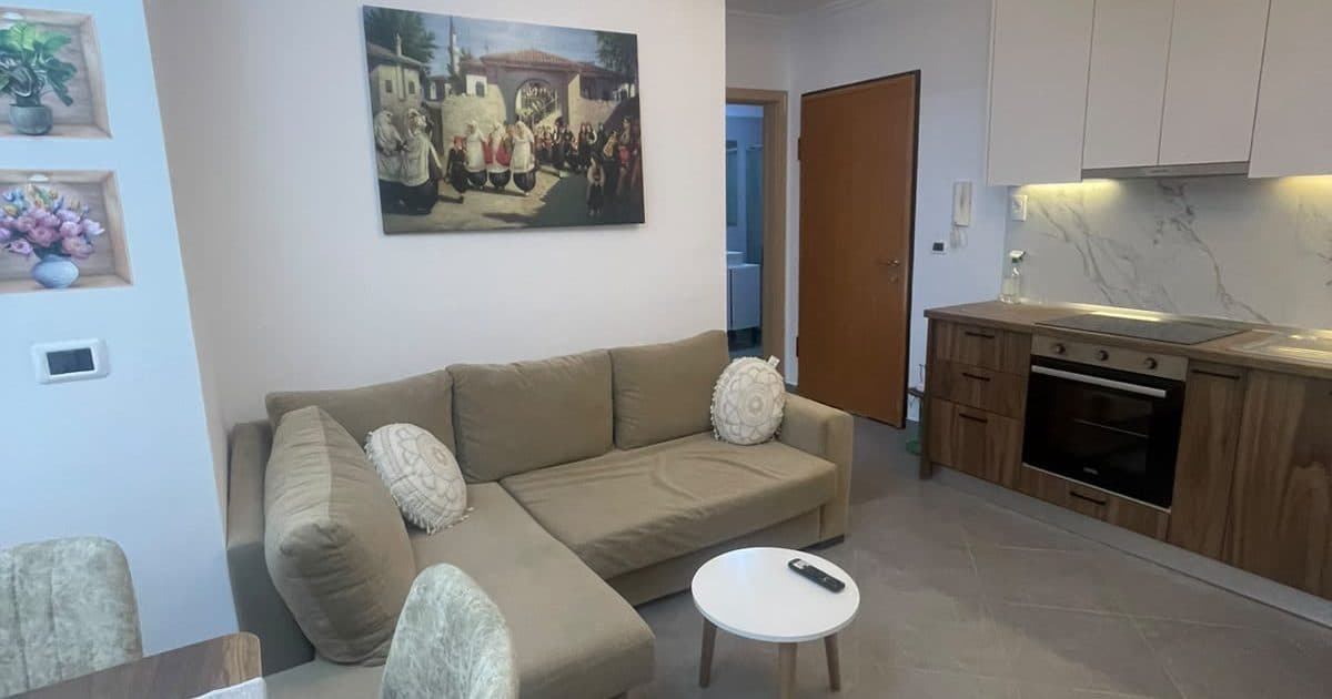 Apartament 1+1 me qira Astir, Tiranë