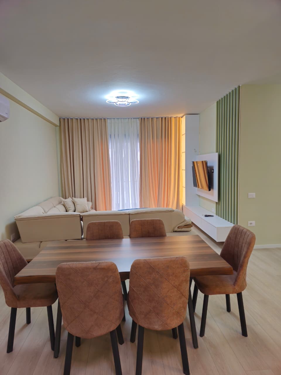 Apartament 2+1 me qira Liqeni Thate, Tiranë 4