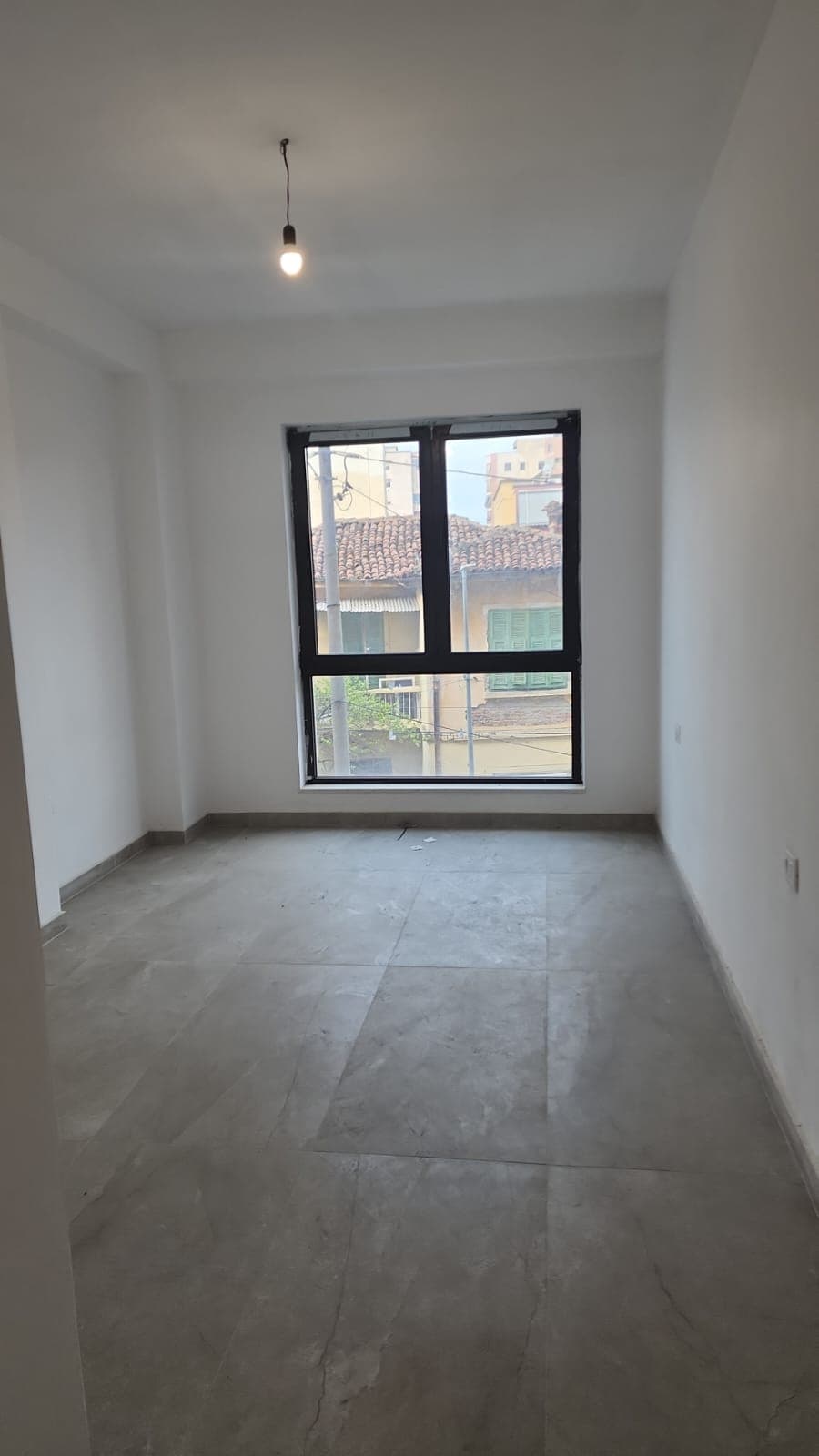 Apartament 2+1 me qira Myslym Shyri, Tiranë 2