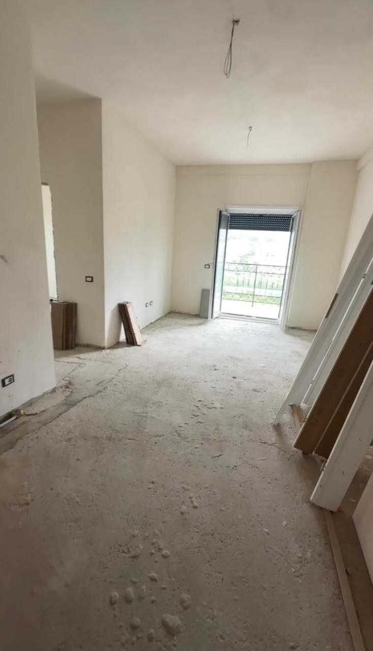 Apartament 1+1 në shitje TEG, Tiranë 4