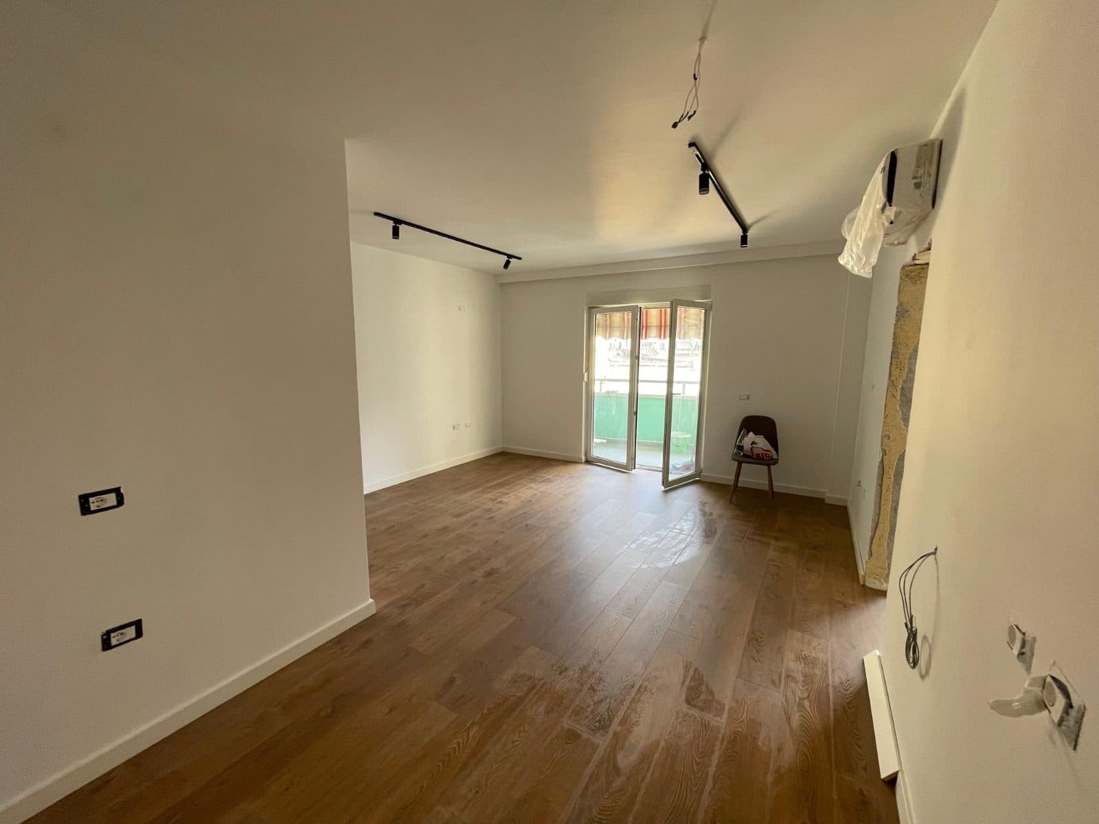 Apartament 1+1 me qira Stadiumi Air Albania, Tiranë 2