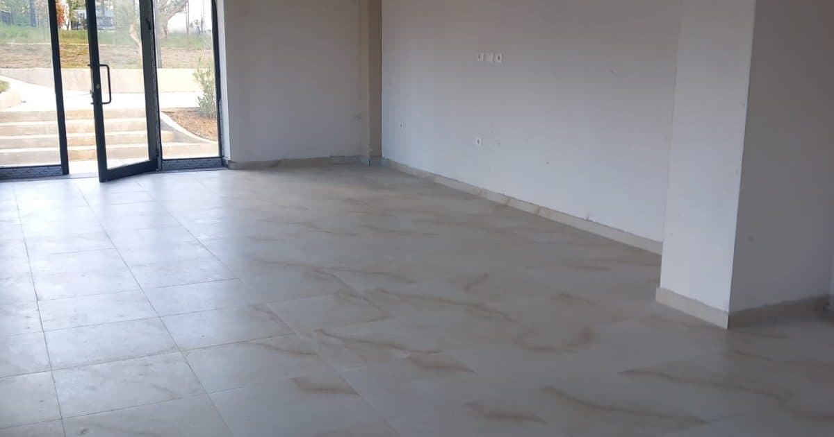 Njesi Biznesi me qira Porcelan, Tiranë