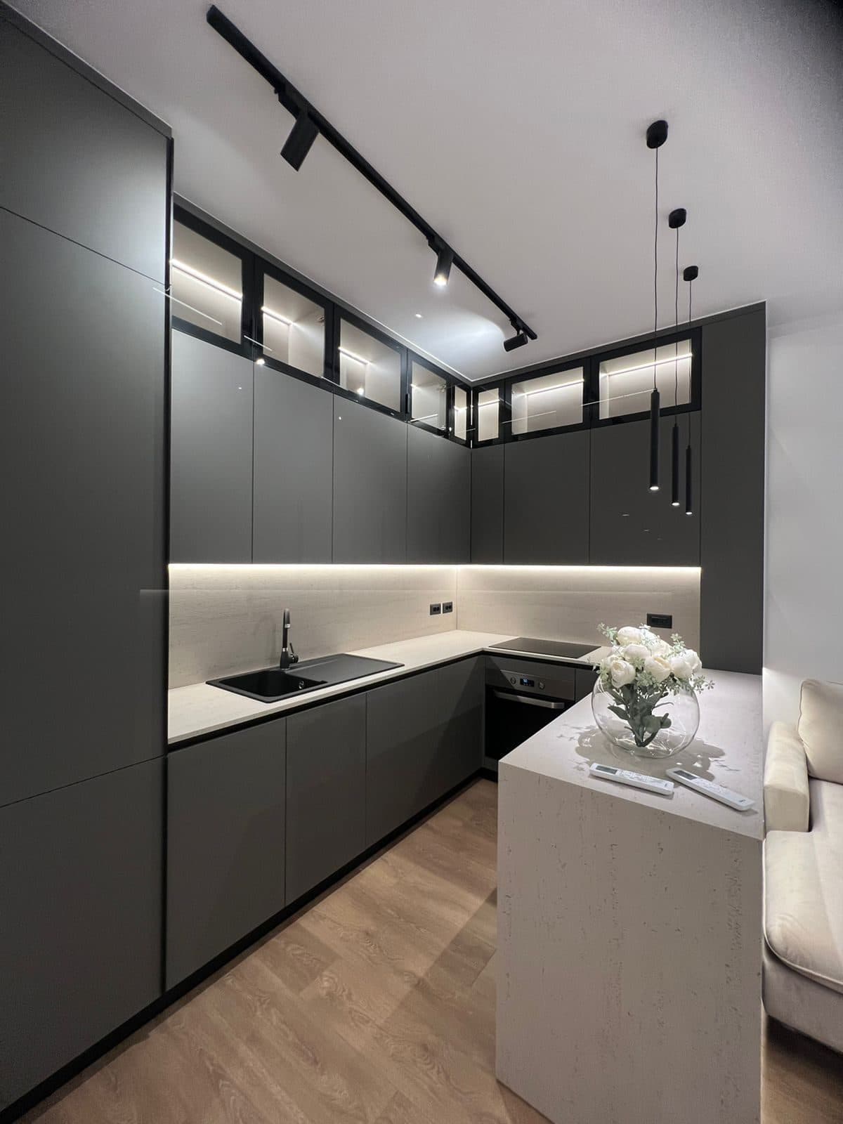 Apartament 2+1 me qira Porcelan, Tiranë 3