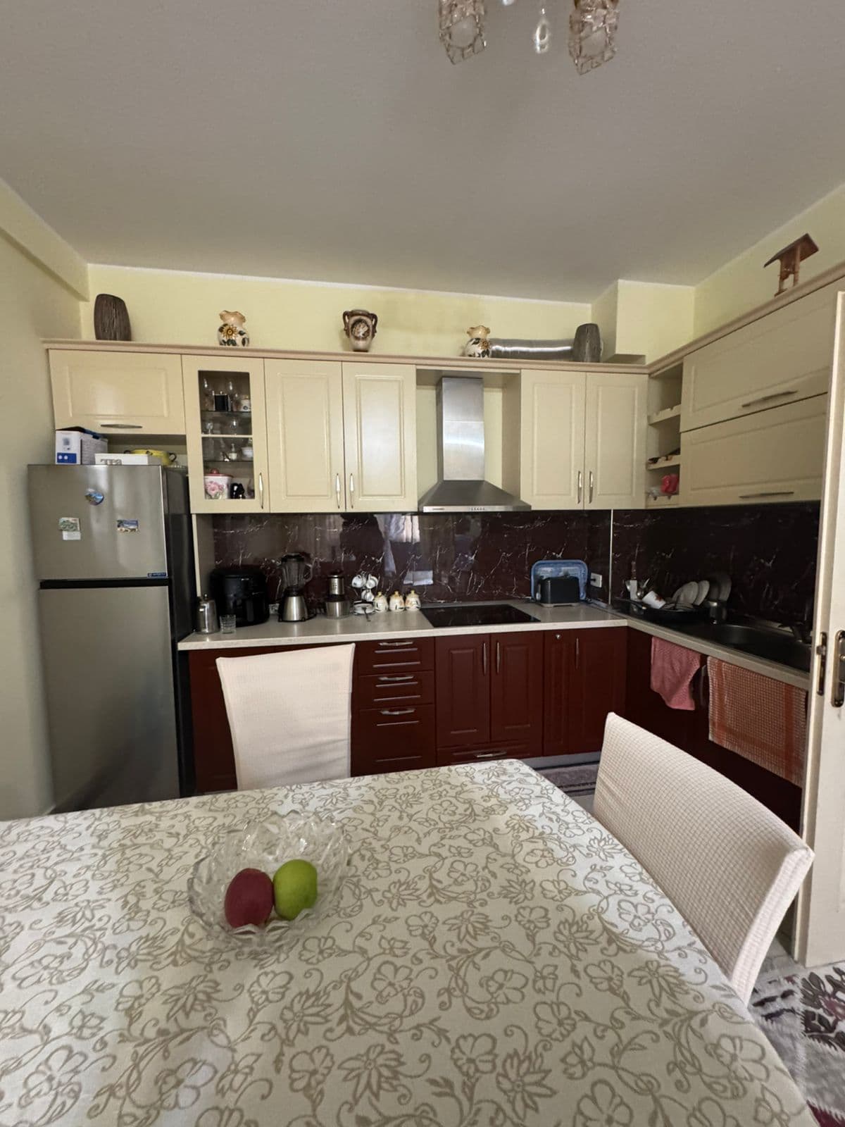 Apartament 2+1 me qira Astir, Tiranë 4