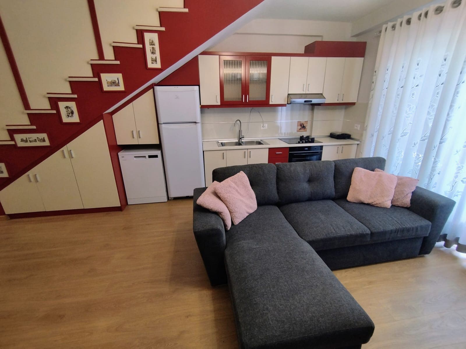 DUPLEX 2+1+2 ME QIRA TE SELVIA 2